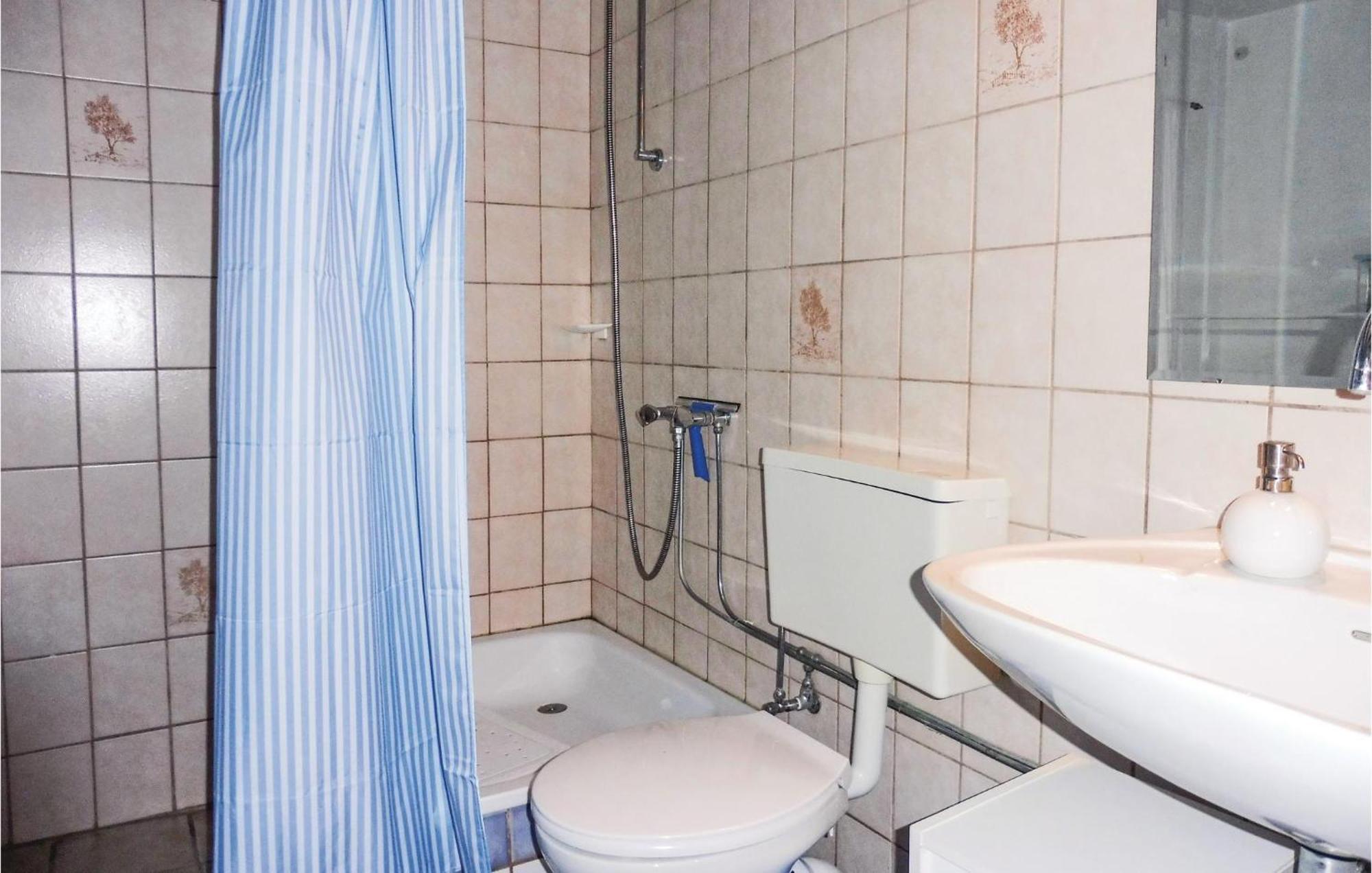 2 Bedroom Lovely Home In Schwalenberg Schieder-Schwalenberg Екстер'єр фото